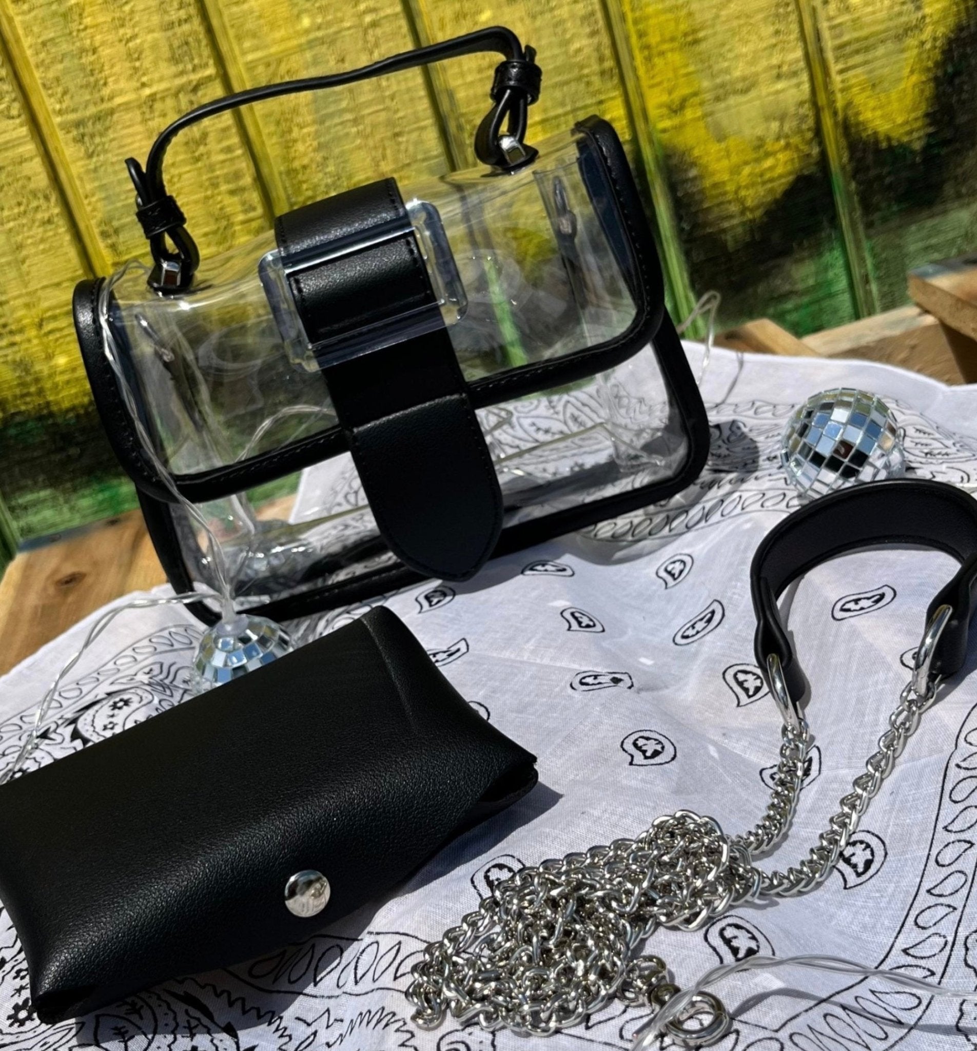 Purses, Bags, Totes, Wallets & Keychains