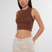 Women's cropped cotton tank top with crew neck from VAV NEW YORK, featuring a basic, casual design perfect for everyday wear.