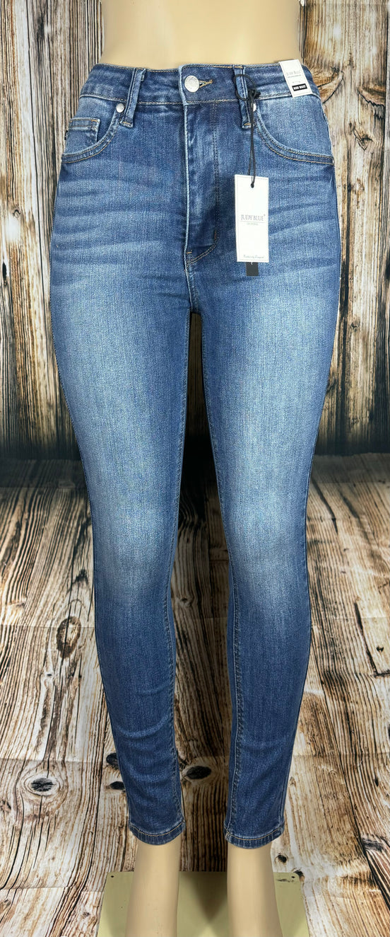 Full-length image of Judy Blue Classic Skinny jeans showing the fit and dark wash denim style.