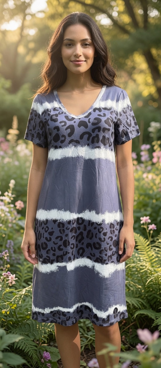Vestido estilo camiseta de leopardo gris/azul