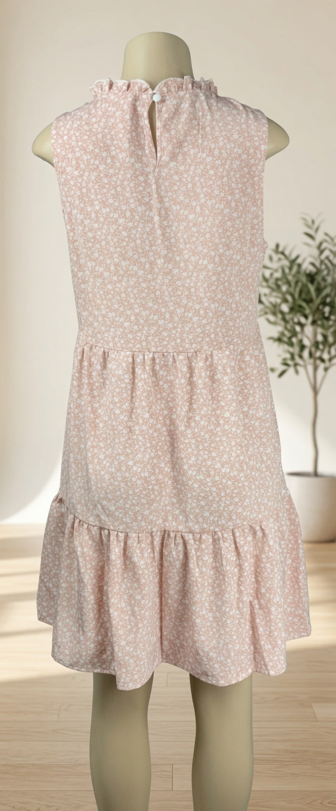 Vestido de sol floral escalonado