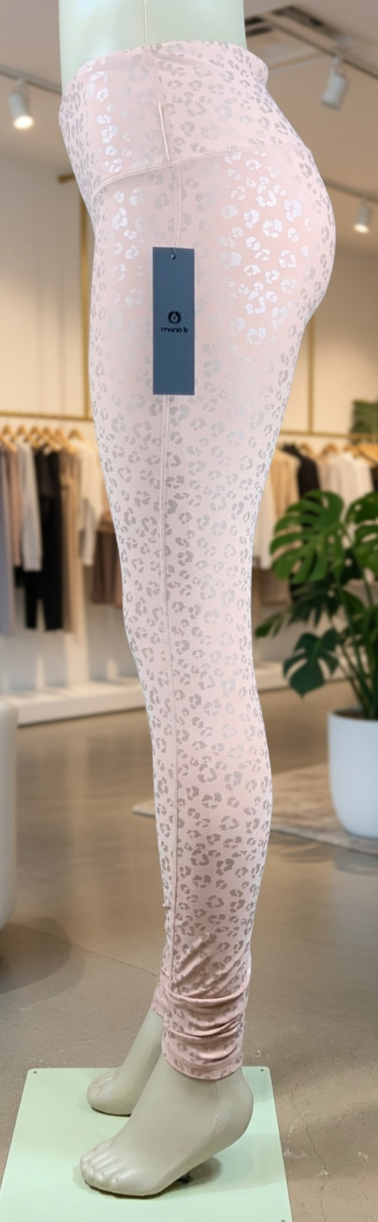 Peachy Leopard Leggings