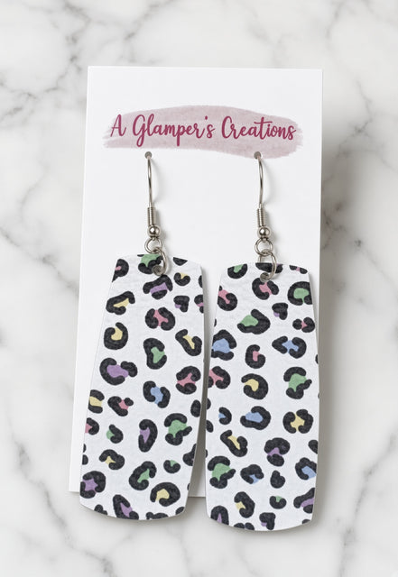 Pendientes de barra de leopardo de primavera