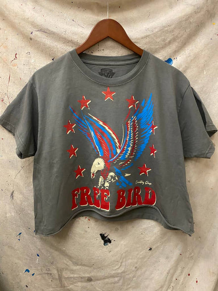 Charcoal-colored Free Bird 22 Vintage Relaxed Crop T-shirt by Country Deep Apparel, showcasing a casual, relaxed fit top.
