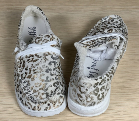 Gypsy Jazz Jazzy Leopard Shoes featuring a bold leopard print and stylish design, perfect for casual or dressy occasions.