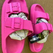 Roxoni slip-on sandals with cushioned straps and flat soles, perfect for casual summer wear.