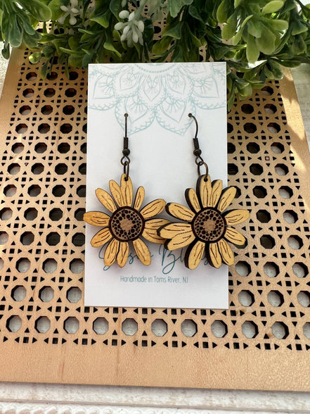 Seasideblooms yellow daisy maple wood earrings, hand-painted, lightweight jewelry with floral design and natural wood texture.