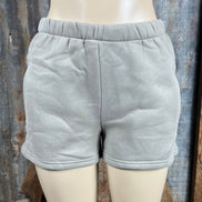 Bayliss sweat shorts in gray, featuring a comfortable elastic waistband and relaxed fit, ideal for casual wear.